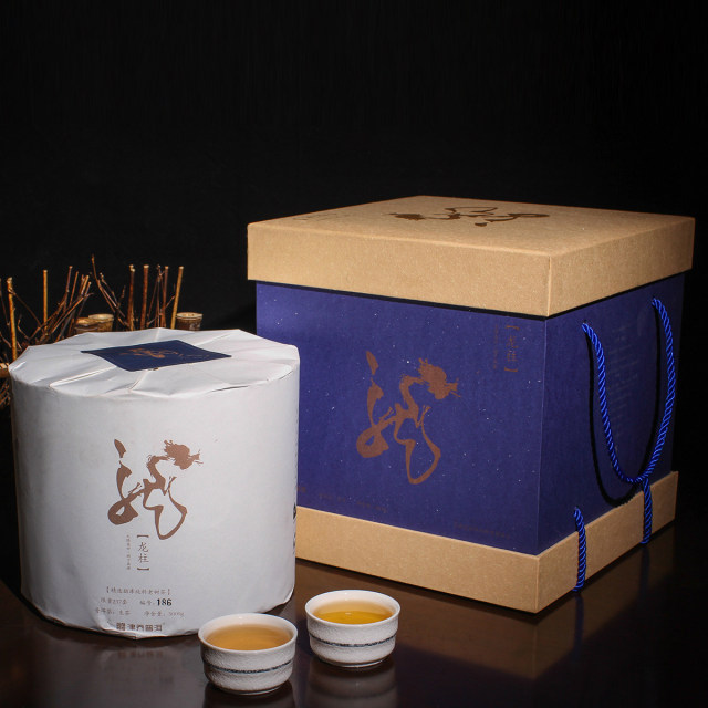 2013年龙柱限量典藏版 生茶 5000g