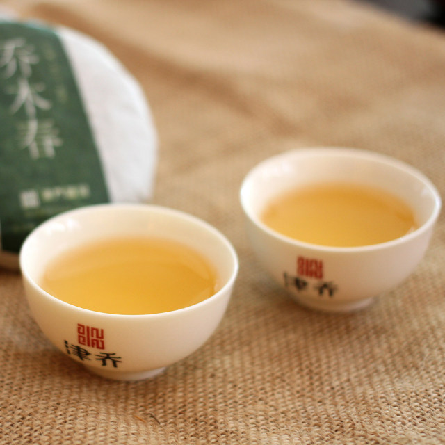 2012年乔木春 357g/饼