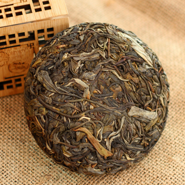 2012年百年老树 357g/饼