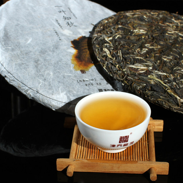2013年一叶知秋 357g/饼