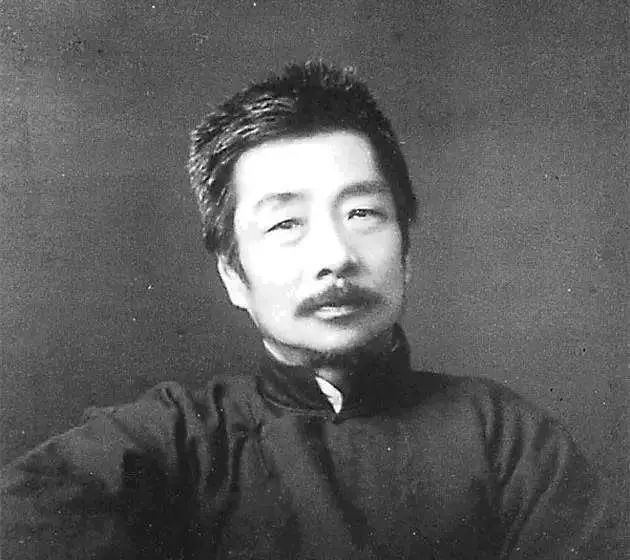 【茶文】收藏过清宫普洱茶砖，一句茶话被世人奉为品茶之道，他才是真正懂得茶趣的人