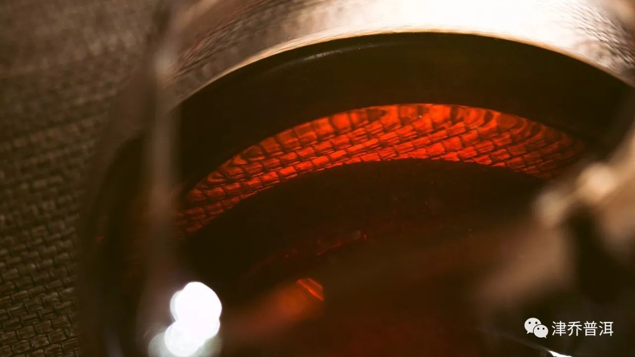 【小贴士】怎样把熟茶从酱油汤泡成高级味？