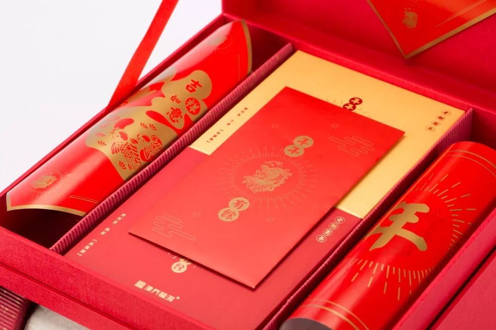 动态】中国红，年味礼，津乔首款年礼——“年年有馀”抢鲜了解！