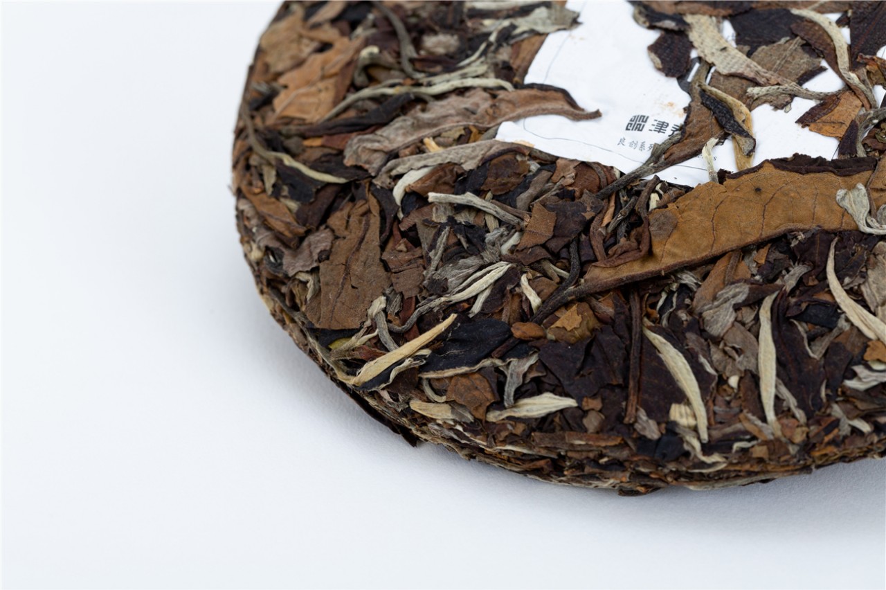 【津品茶话】云南白茶等于“月光白”吗？云南白茶你不得不知道的6件事
