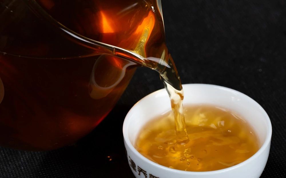 【津品茶话】从2个路径、4个阶段，了解普洱茶的转化轨迹